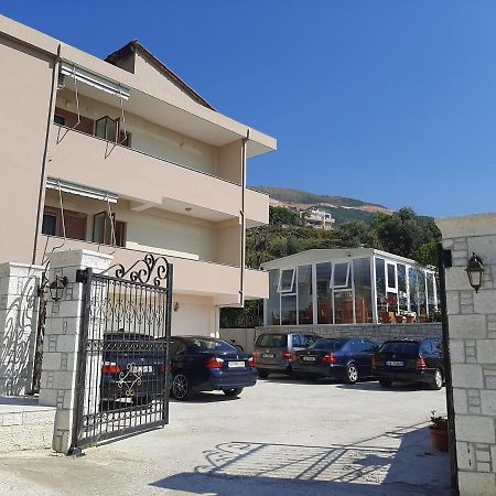 Voyage Villa Vlore Bagian luar foto