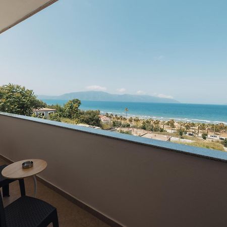 Voyage Villa Vlore Bagian luar foto