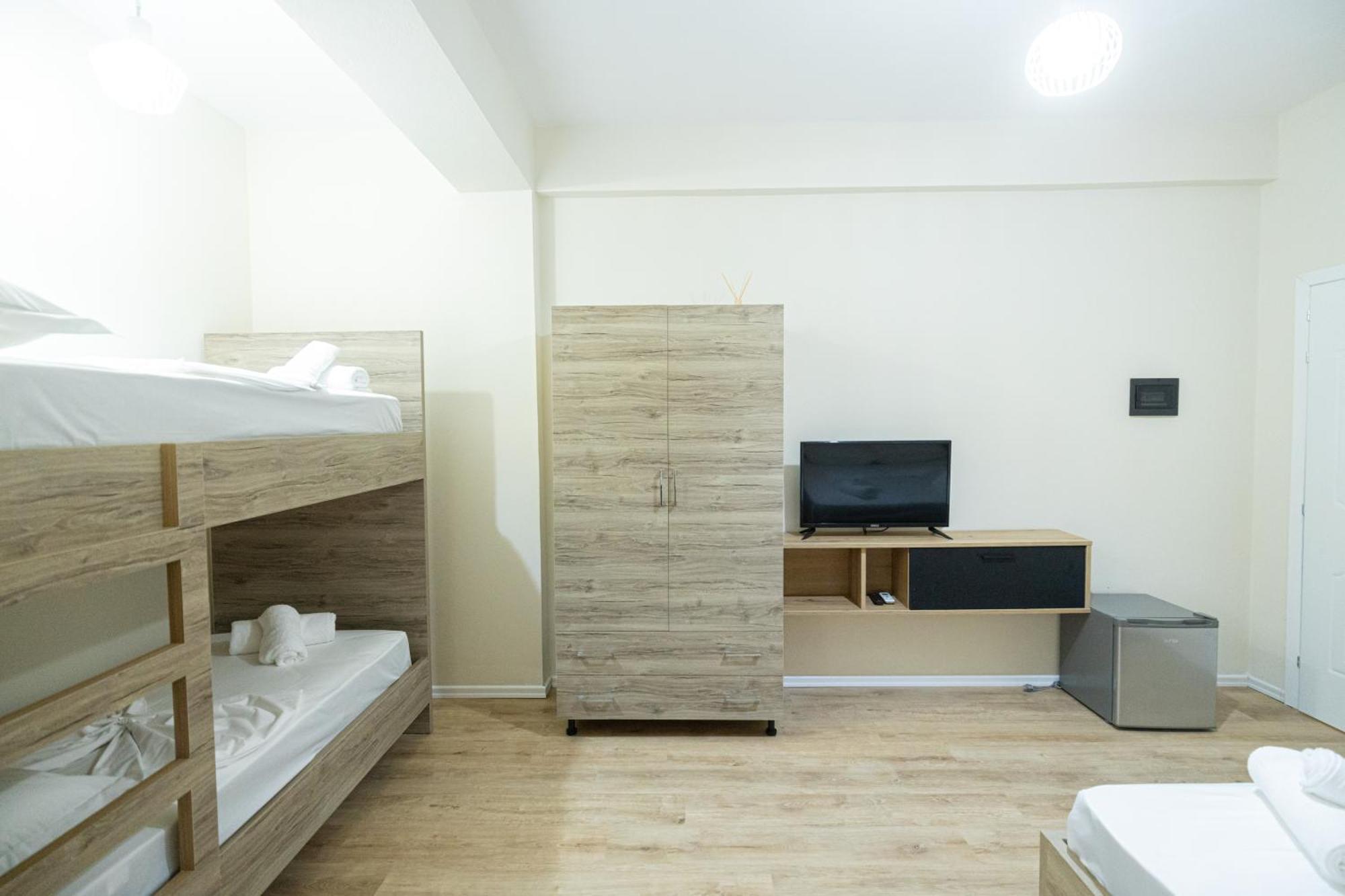 Voyage Villa Vlore Bagian luar foto